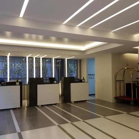 Afirst Hotel Myeongdong Сеул Экстерьер фото